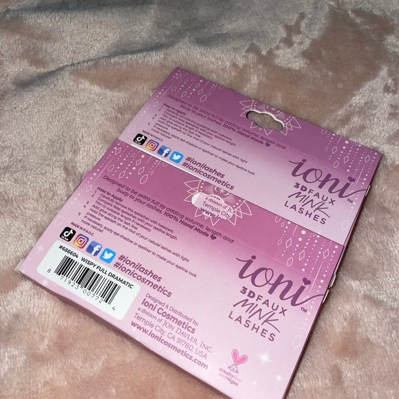 COPY - BNIB IONI Lashes - Picture 3 of 6